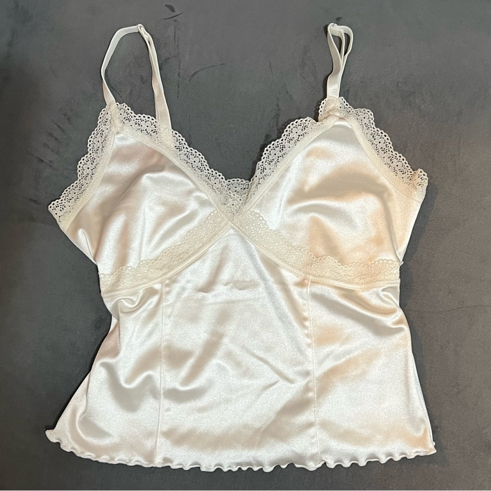 Divided Cream Lace Trim Chemise